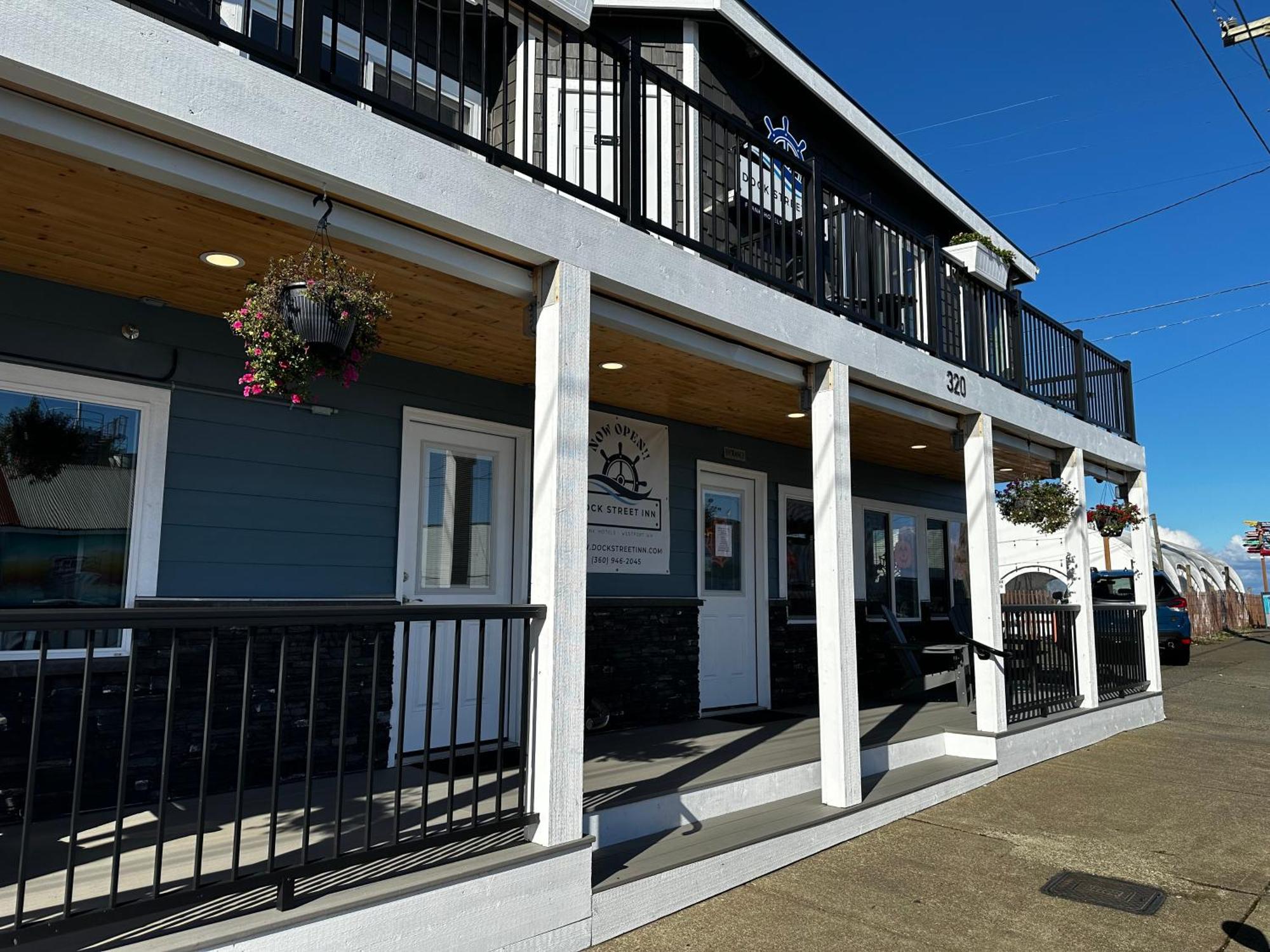 Dock Street Inn Westport Ngoại thất bức ảnh